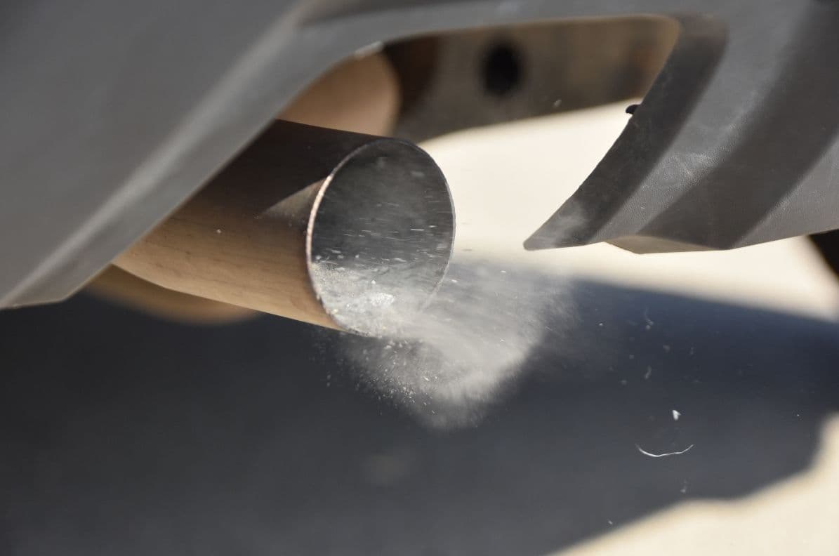 5 trucos para reducir la contaminación de tu coche 